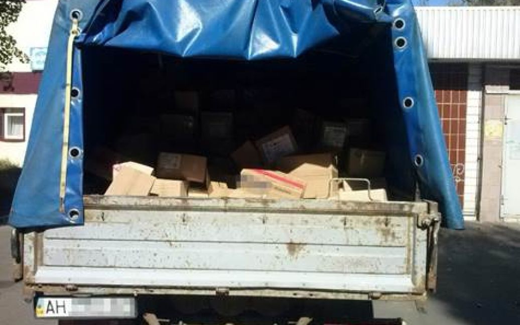 На Донбасі перехопили контрабанду побутових товарів на 400 тисяч гривень / © Прес-служба СБУ