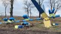 Пошкоджена стела на в'їзді до Покровська / Фото: Facebook-сторінка Павла Вишебаби