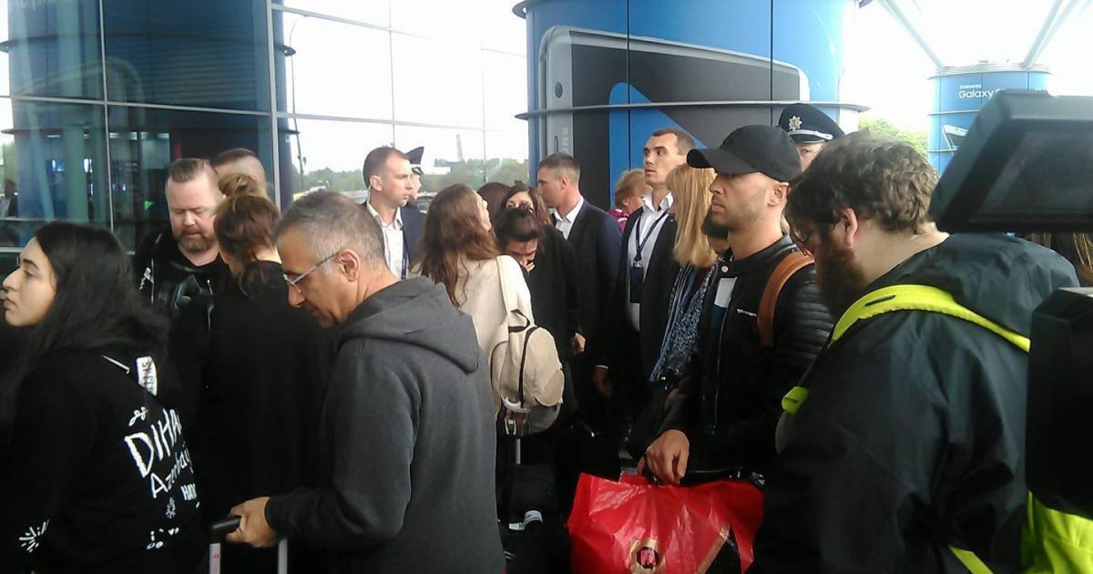 Победитель "Евровидения-2017" Сальвадор Собрал в Борисполе / © ТСН.ua