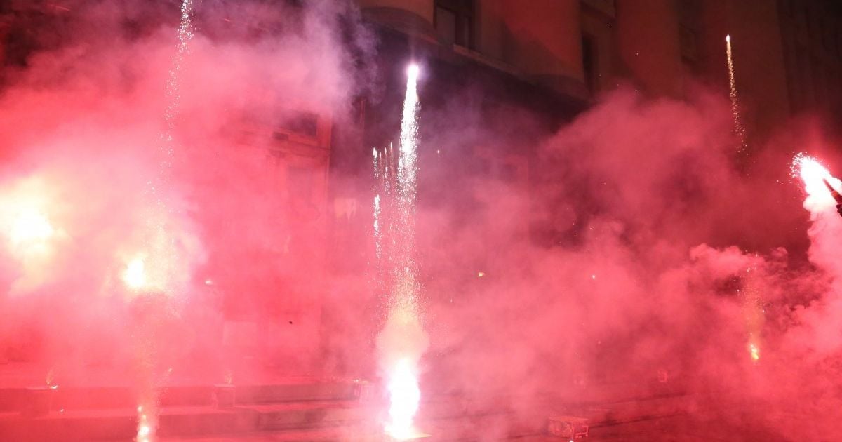 Через події під Офісом президента у "Слузі народу" ініціюють позачергове засідання Ради - нардеп