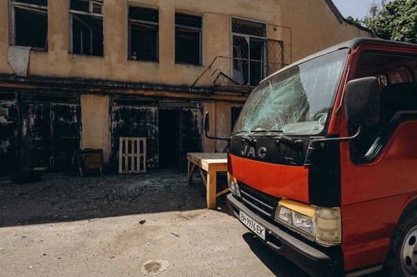 Пошкодження Одеської кіностудії після нічної атаки 10 червня / © Одеська кіностудія