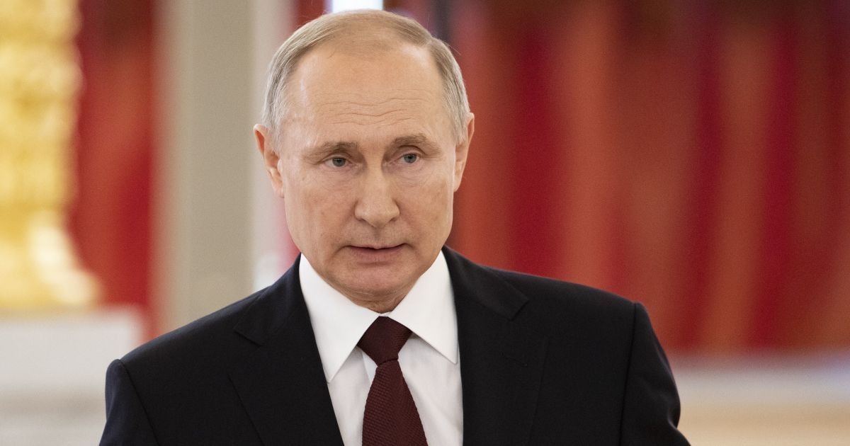 Госдума РФ "обнулила" президентские сроки Путина. Он снова сможет баллотироваться на выборах