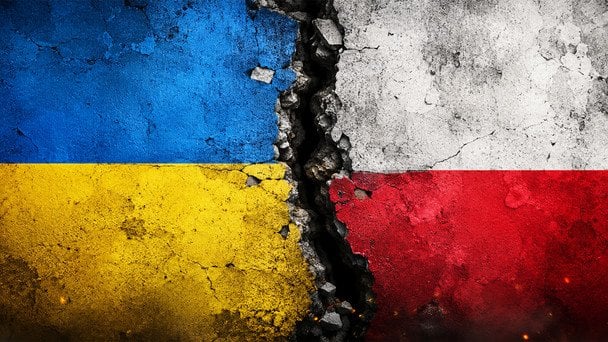 Поляки почали гірше ставитися до українців після рішення щод