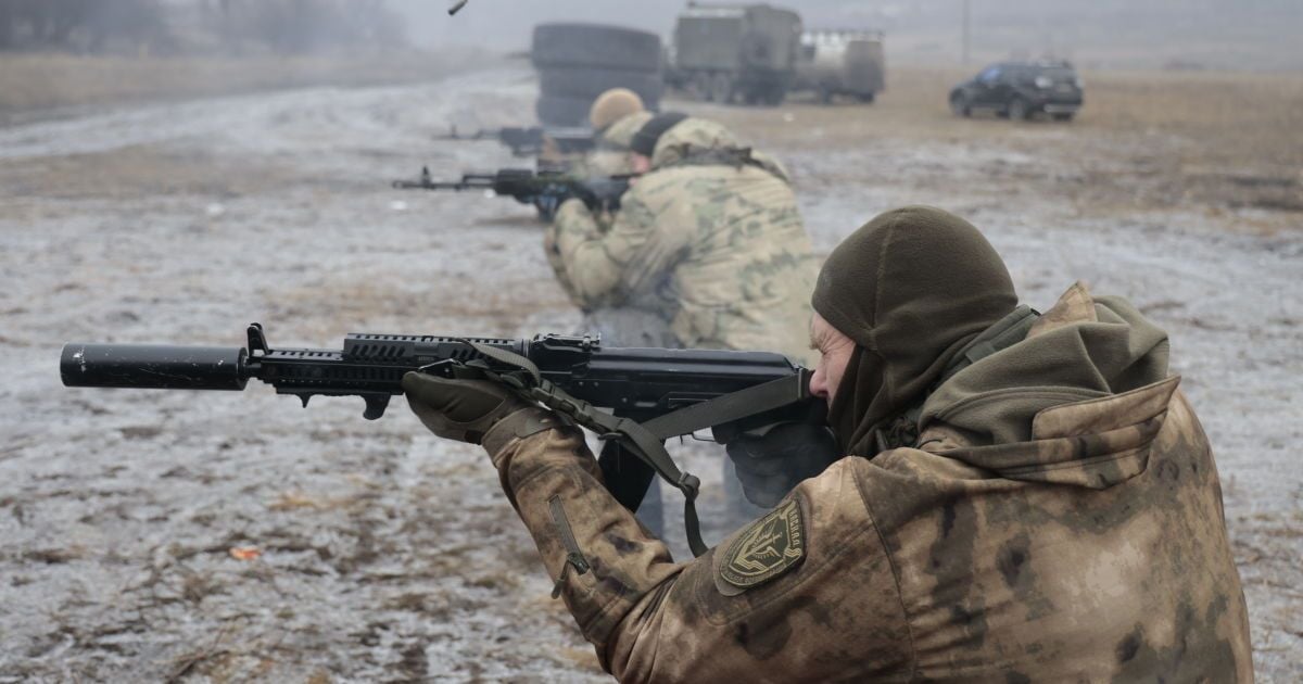 Російські військові