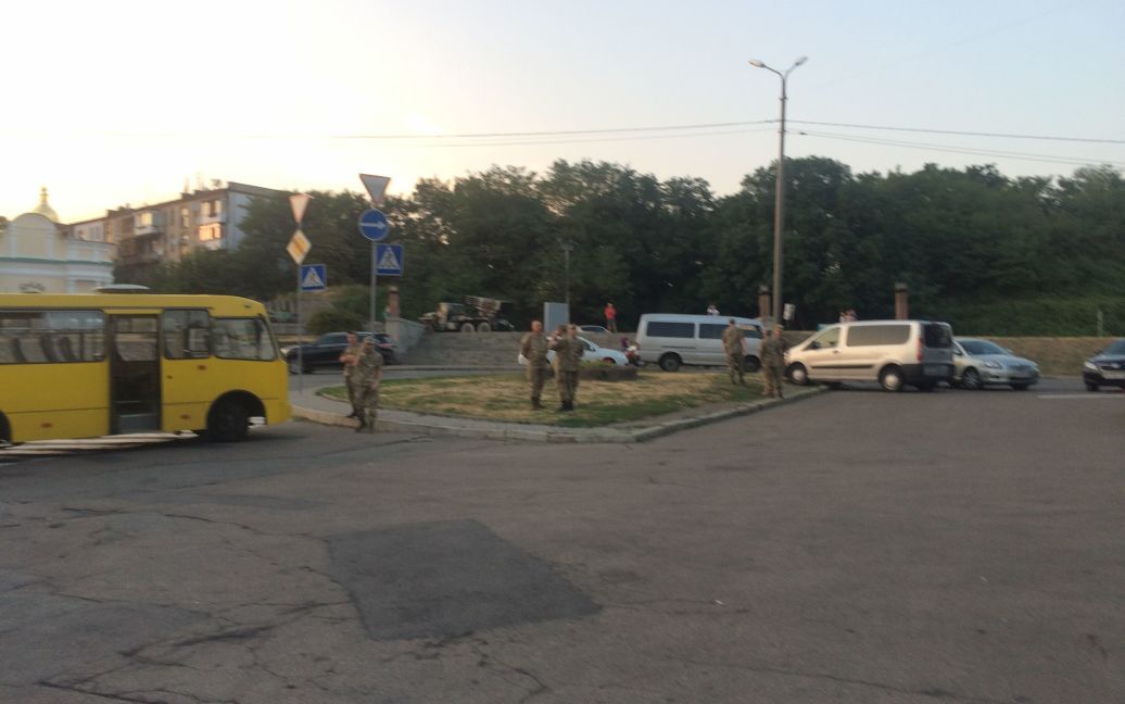 В Киеве ищут уклонистов от мобилизации среди "мажоров". / © Фото Валерии Ковалинской/ТСН