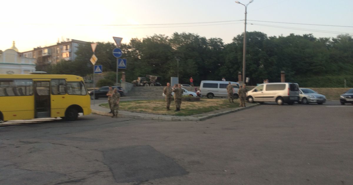 У Києві шукають ухильників від мобілізації серед "мажорів". / © Фото Валерії Ковалінської/ТСН