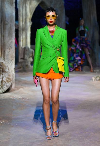 Коллекция Versace трет-а-порте сезона весна-лето 2021 / © East News