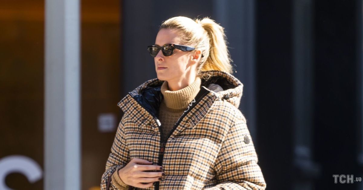 Ники Хилтон