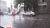 Синоптики прогнозують зливи по всій Україні