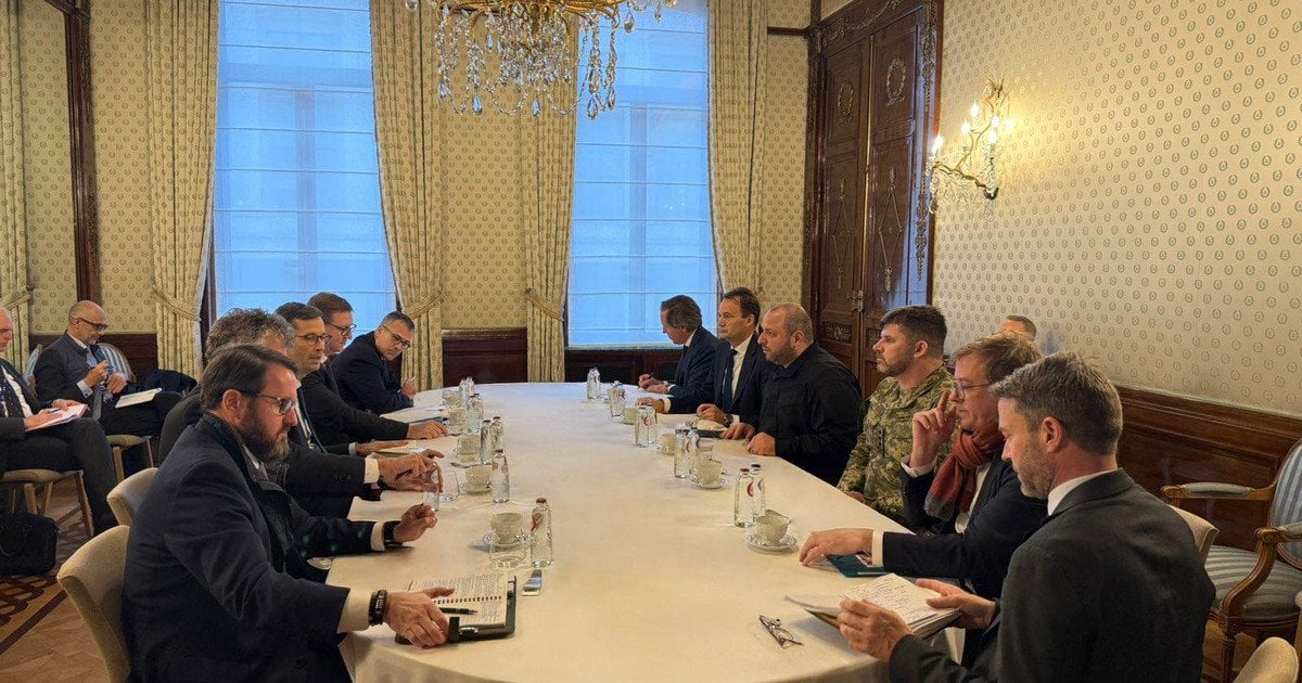 Умєров зустрівся з радниками шести країн НАТО та ЄС