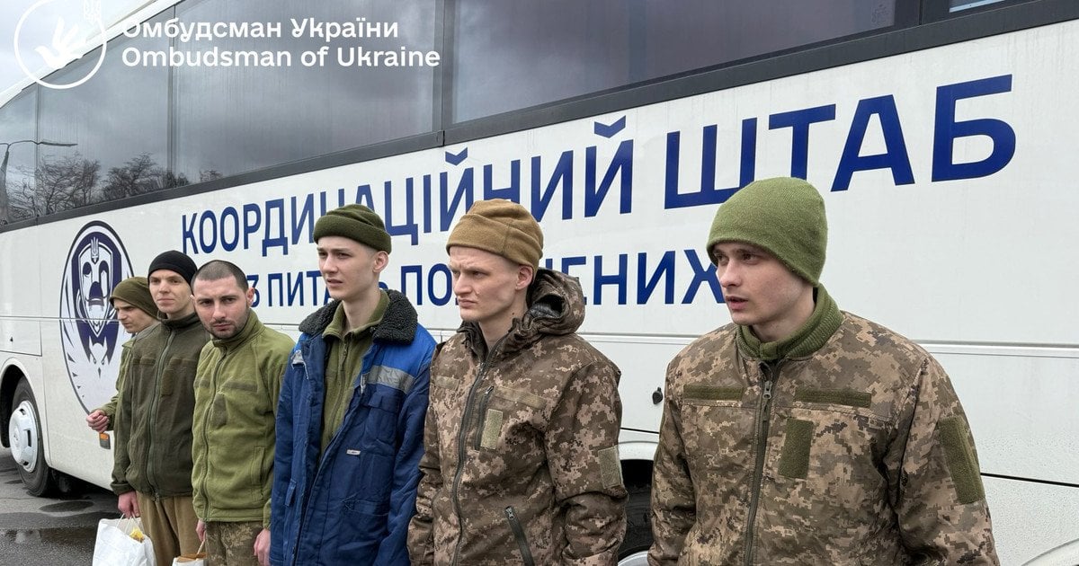 Освобожденные из плена гражданские украинцы