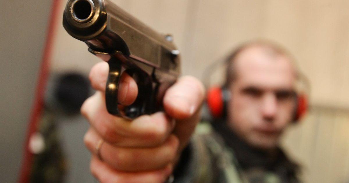 У центрі Києва сталася стрілянина, є постраждалі