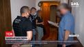 Новини України: в Тернополі затримали шахраїв, які "допомагали" шукати роботу за кордоном