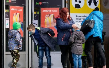 У Києві муніципальна охорона не пускатиме людей без масок у метро