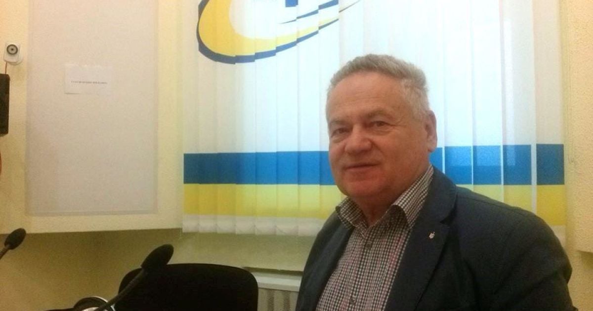 На підозрюваного у хабарництві екс-ректора НАУ вдягли електронний браслет