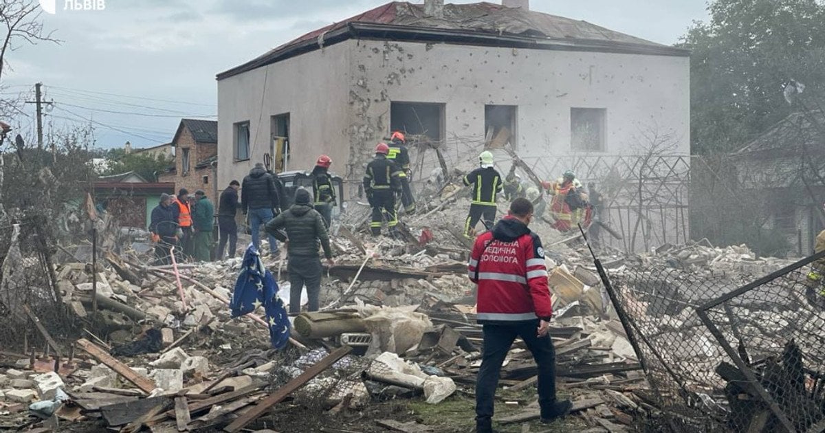 The aftermath of the attack on Lviv region