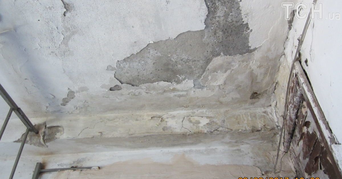 аварійний дім у херсоні_6 / © ТСН.ua
