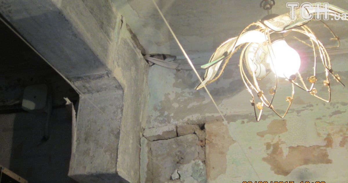 аварійний дім у херсоні_8 / © ТСН.ua