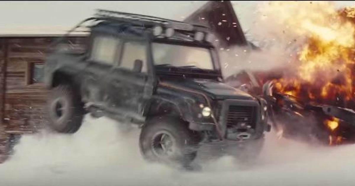 Відео зі зйомок фільму про Бонда захоплює з першого кадру