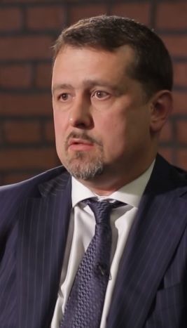 Чиновник разведки Семочко открестился от российского гражданства родни и недвижимости на 200 млн грн