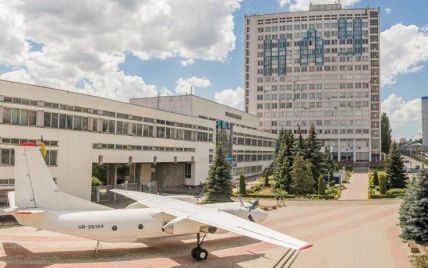 У Києві повернули у державну власність незаконно відчужені гуртожитки Авіаційного університету