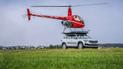 Skoda показала, як один з її кросоверів здатен прийняти вертоліт на даху: відео