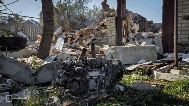 Руйнування в Сумах після атаки у ніч проти 17 серпня / © Сумська ОВА