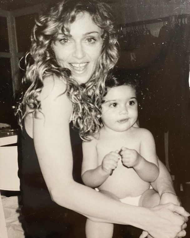  / © instagram.com/madonna