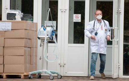 Новий рекорд смертей: від коронавірусу за добу померло понад 170 українців