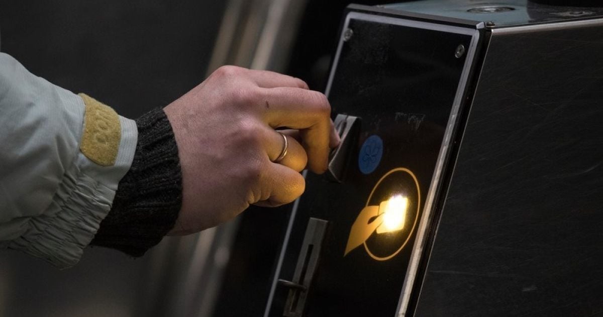 Кличко пообещал, что в ближайшее время стоимость проезда в метро не повысится