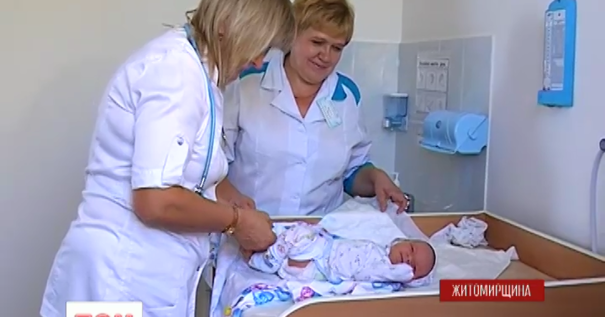 Медики предполагают, что ребенку не больше трех дней от рождения