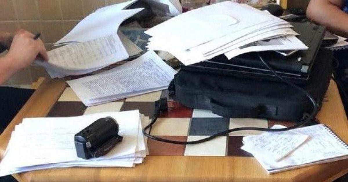 Полковника Міноборони викрили на розкраданні коштів заводу "Антонов"