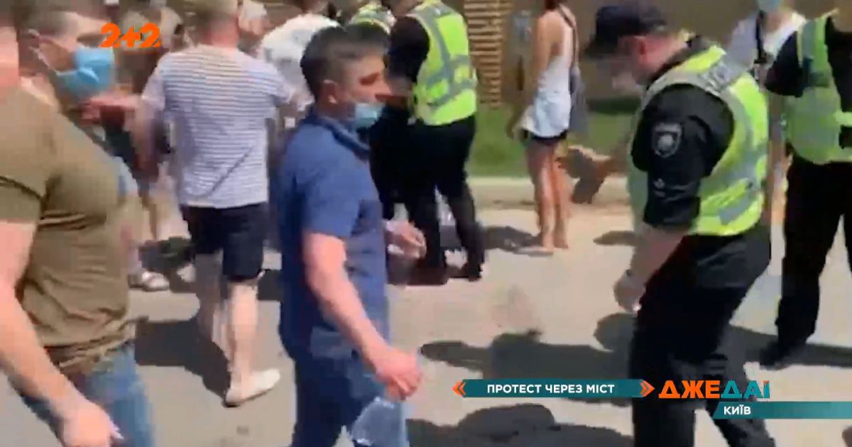 В Киеве не утихают строительные войны за Русановские сады