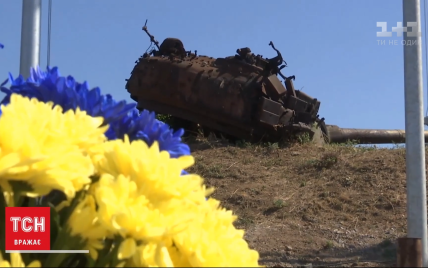 Мемориалы в полях, окопах и вдоль дорог: как на Донбассе чтят память бойцов на местах их гибели