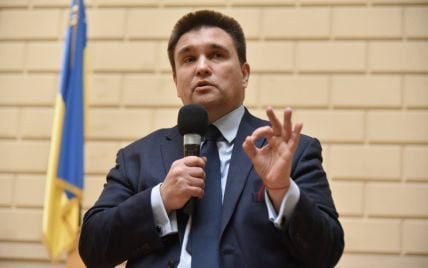 Климкин рассказал, что Порошенко согласует с Меркель детали возможного появления миротворцев ООН на Донбассе