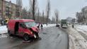 В Киеве водитель микроавтобуса совершил ДТП, которое удивило даже полицию