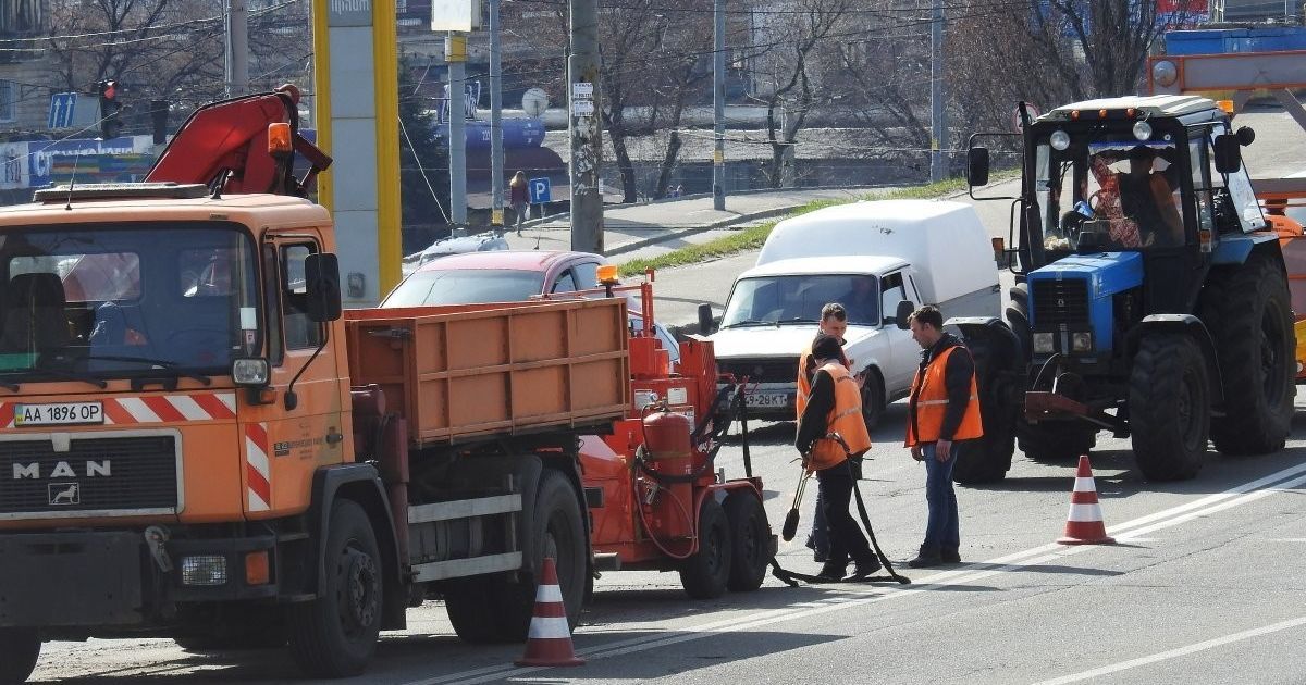 На ремонт доріг виділили додаткові півмільярда гривень - Омелян