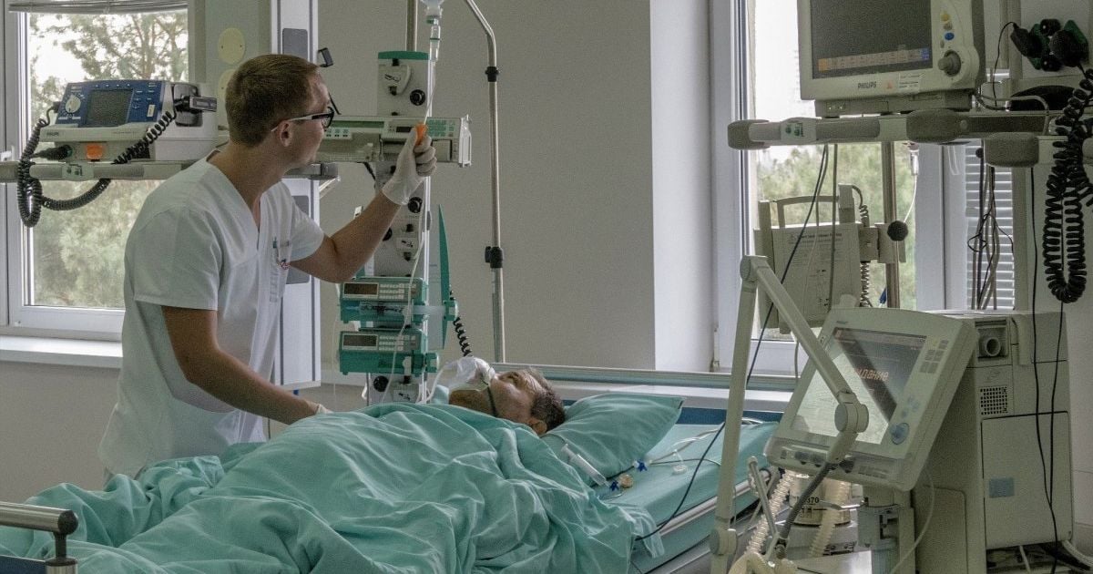 В Києві за добу від грипу померли дві людини