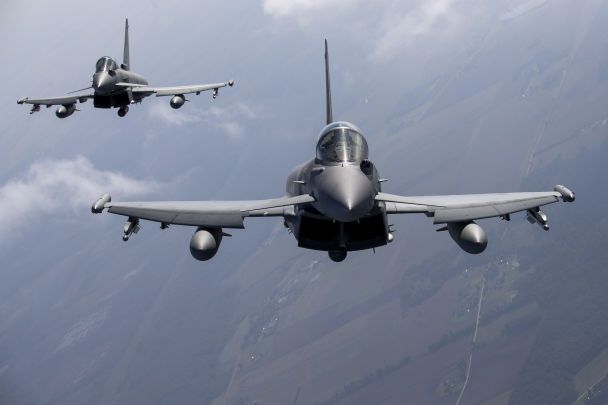 Зеленский анонсировал создание школы для пилотов F-16