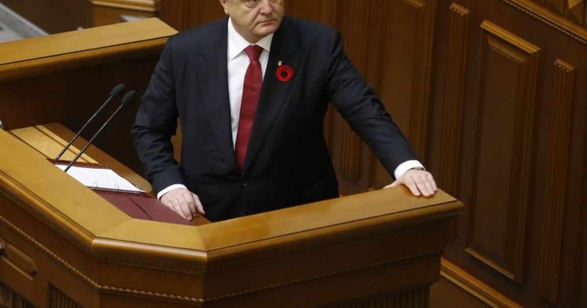 Порошенко рассказал о потерях экономики из-за военных действий на Донбассе
