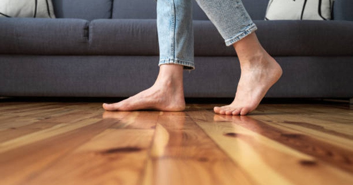 Почему нельзя переступать через человека