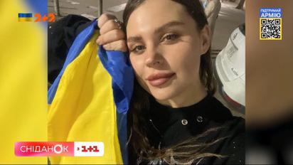 Солистка группы KAZKA Александра Зарицкая едва успела убежать от оккупантов из Гостомеля