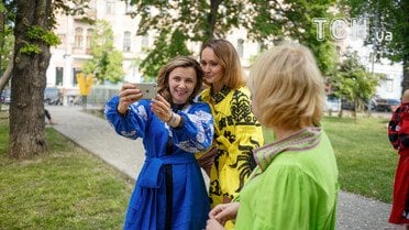 Депутатки у вишиванках. До сюжету Счастливої_14 / © ТСН.ua