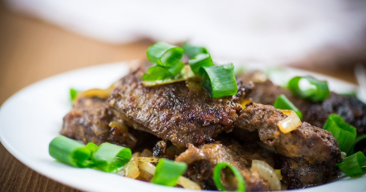 Відбивні з яловичої печінки