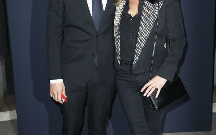 В стильном наряде и в компании возлюбленного: Кейт Мосс сходила на светское мероприятие