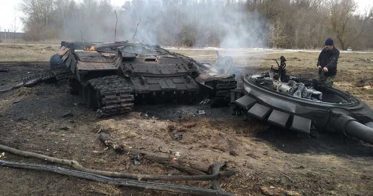 ЗСУ знищили колону російської техніки на Сумщині (фото)