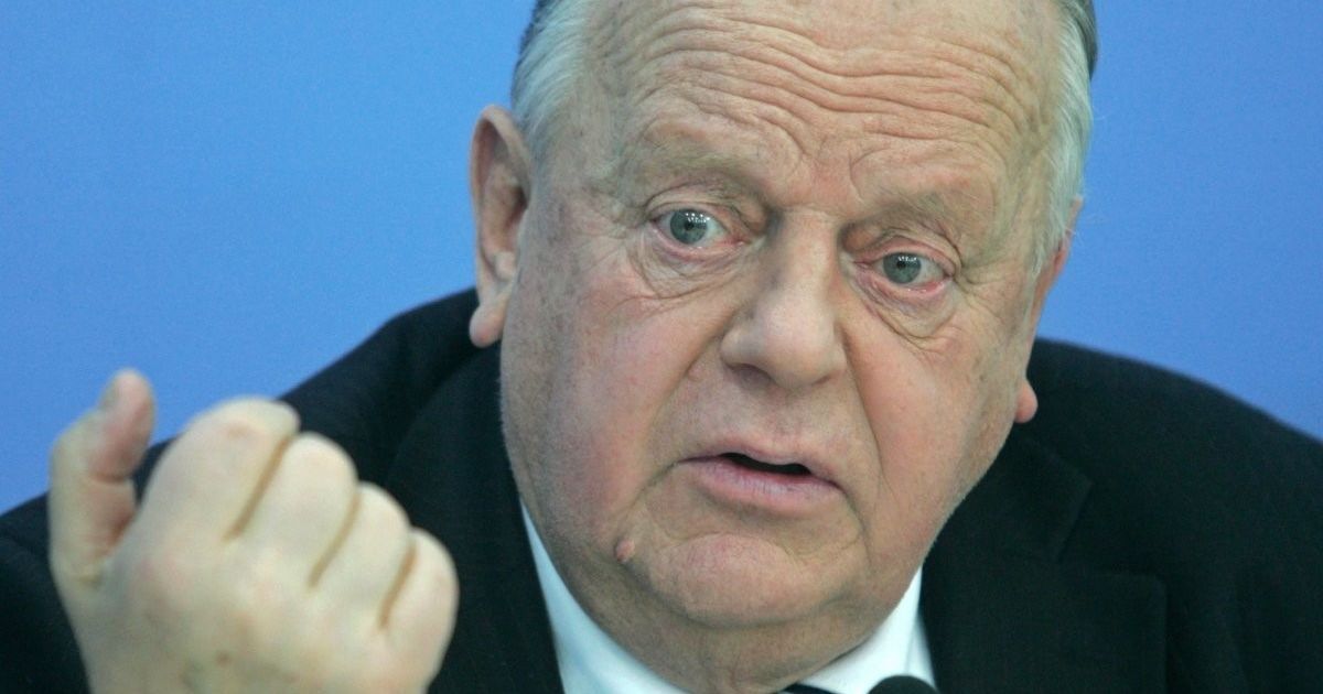 Як підписували угоду про розпад СРСР: Шушкевич розповів про "пияцтво" у Біловезькій пущі
