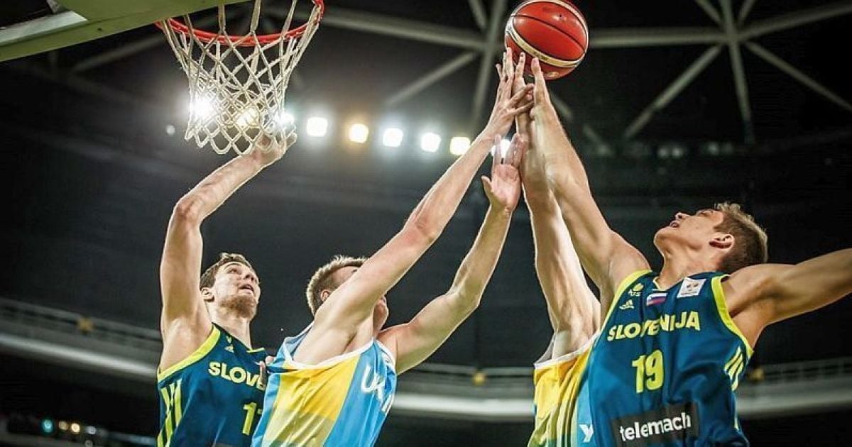 Збірна України завершила відбір на ЧС-2019 поразкою від Словенії