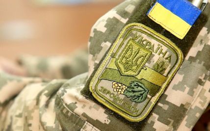 В Хмельницкой области работник военкомата требовал взятку от призывника за непрохождение службы