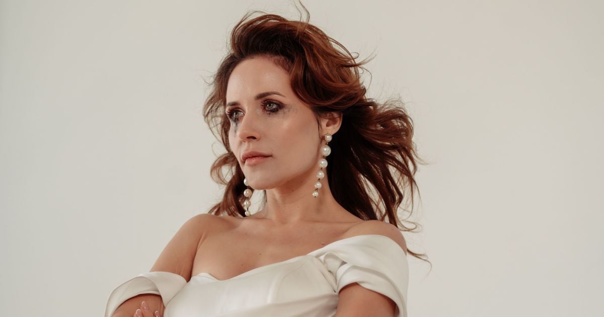 Көкіректі украин қыздары